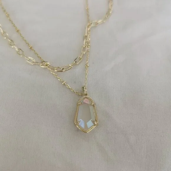 Kendra Scott Alexandria Clear Rock Crystal Gold Necklace - Picture 1 of 4